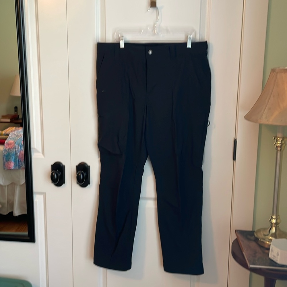 Columbia fleece lined performance cargo pants men’s size 38X 30